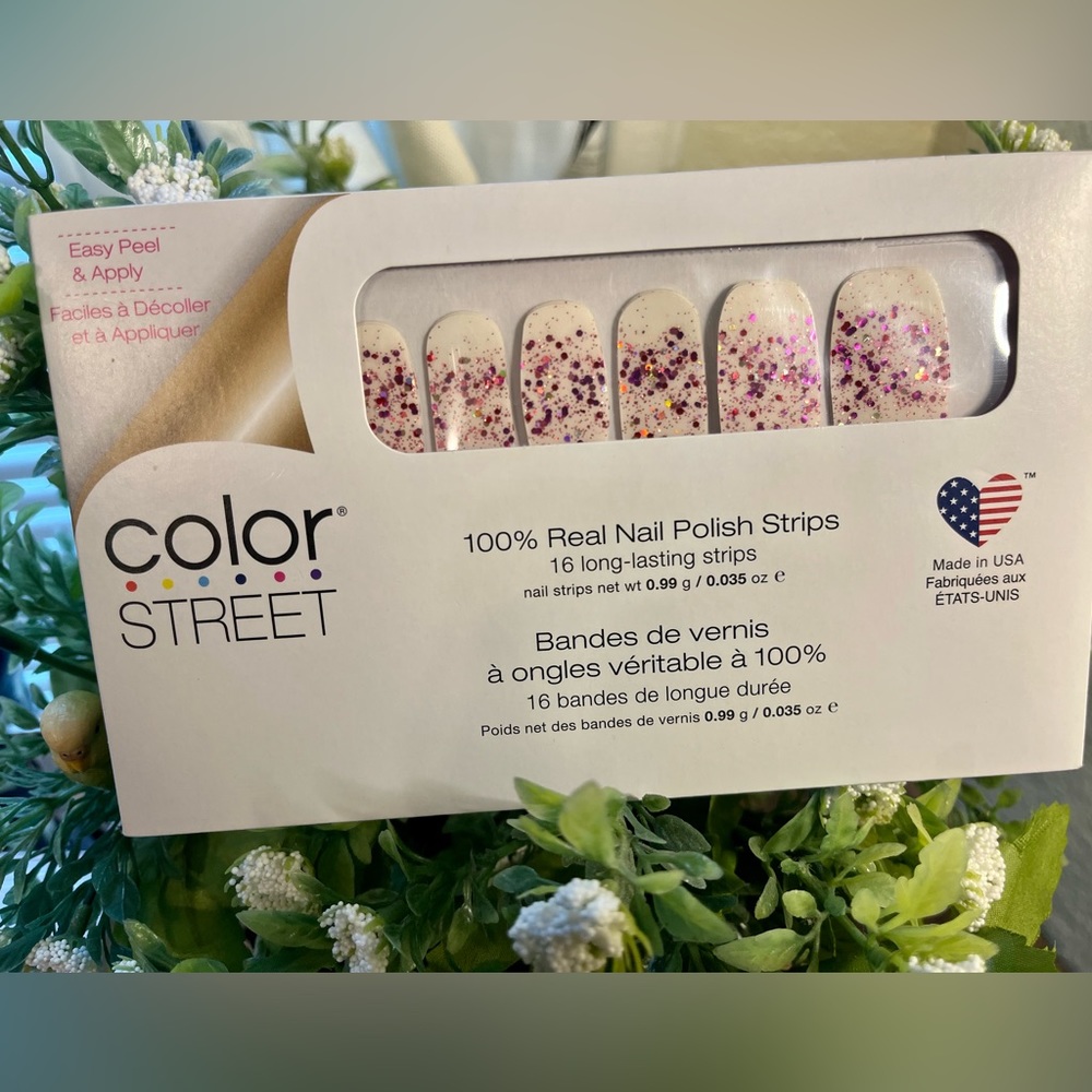 Retired - Color Street - Cannes Fetti - Clear glitter overlay